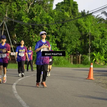 Runner Photo 8030412