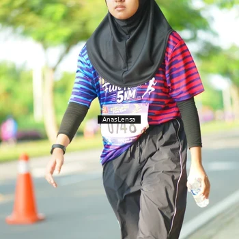 Runner Photo 8030429