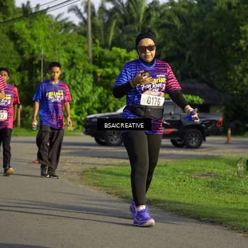 Runner Photo 8030454