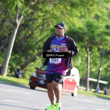 Runner Photo 8030516