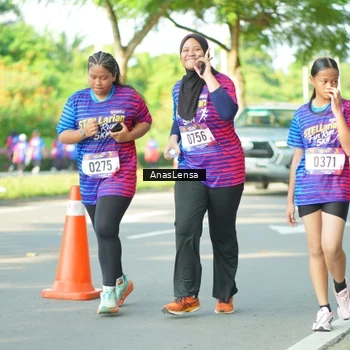 Runner Photo 8030551