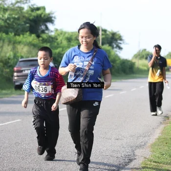 Runner Photo 8030593