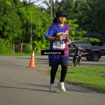 Runner Photo 8030595