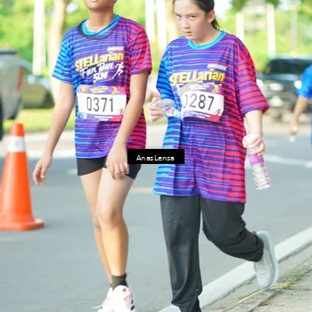 Runner Photo 8030624