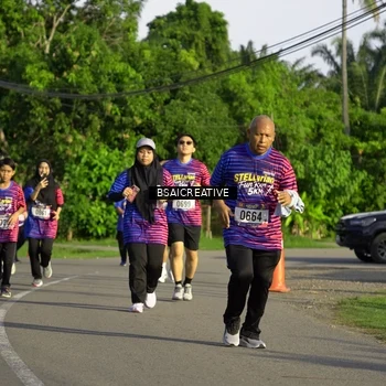 Runner Photo 8030647