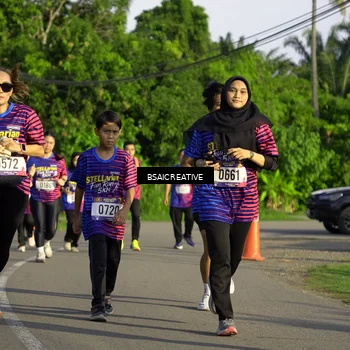 Runner Photo 8030667