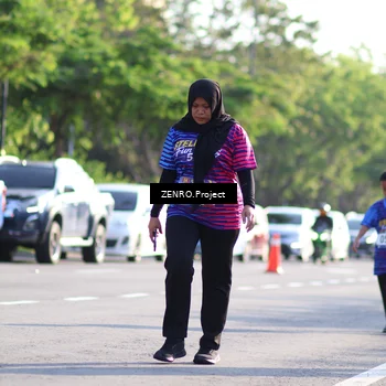 Runner Photo 8030670