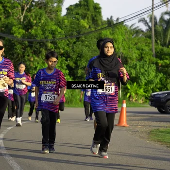 Runner Photo 8030676