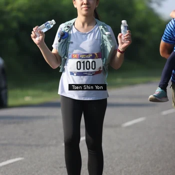 Runner Photo 8030683