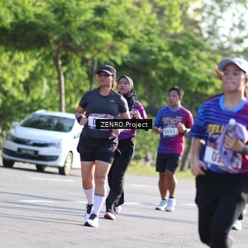 Runner Photo 8030694