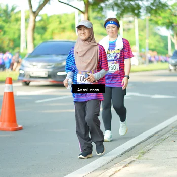 Runner Photo 8030699