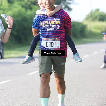 Runner Photo 8030735