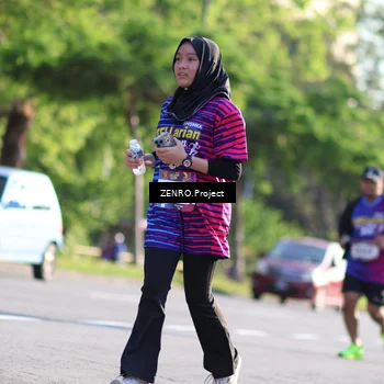 Runner Photo 8030744
