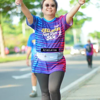 Runner Photo 8030767