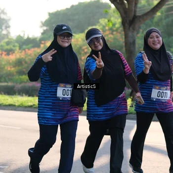 Runner Photo 8030800