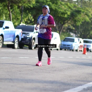 Runner Photo 8030812