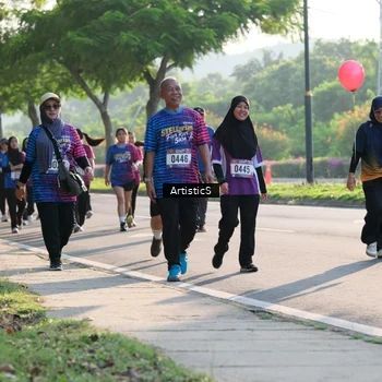 Runner Photo 8030824