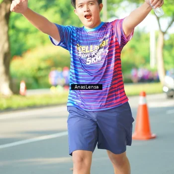 Runner Photo 8030828