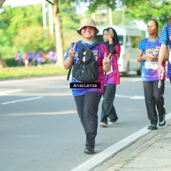 Runner Photo 8030840