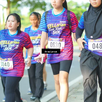 Runner Photo 8030873