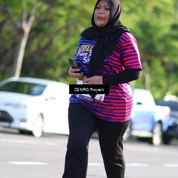 Runner Photo 8030875