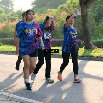 Runner Photo 8030897