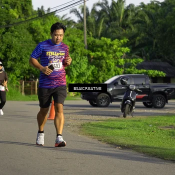 Runner Photo 8030906