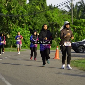 Runner Photo 8030913