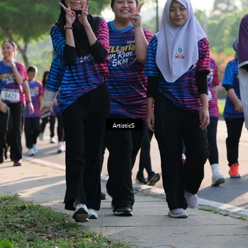 Runner Photo 8030959