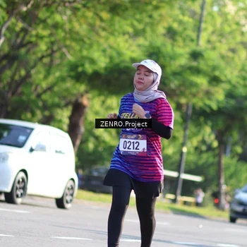 Runner Photo 8030976