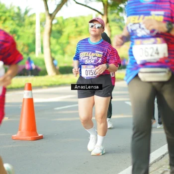 Runner Photo 8031313