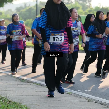 Runner Photo 8031364