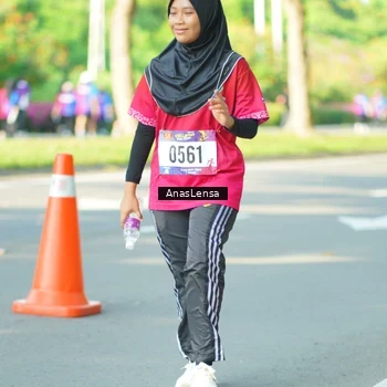 Runner Photo 8031608