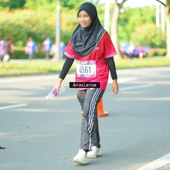 Runner Photo 8031650