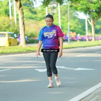 Runner Photo 8031663