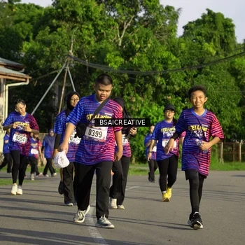 Runner Photo 8031686