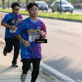 Runner Photo 8031741