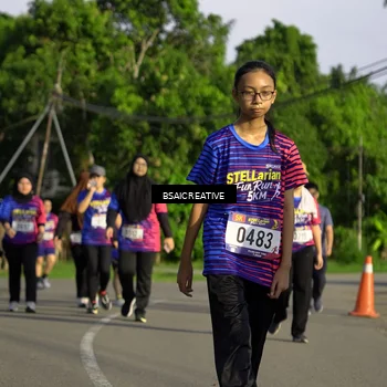 Runner Photo 8031743