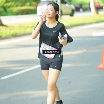Runner Photo 8031774