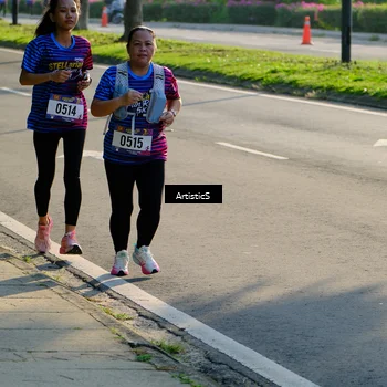 Runner Photo 8031878