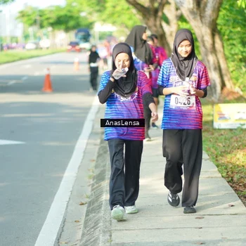 Runner Photo 8031884
