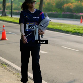 Runner Photo 8031968