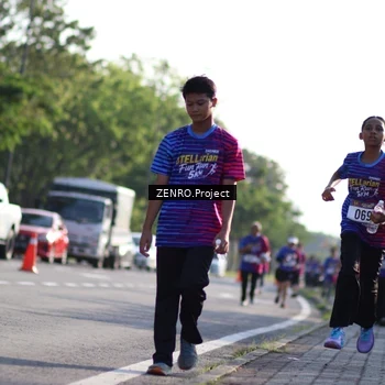 Runner Photo 8031973