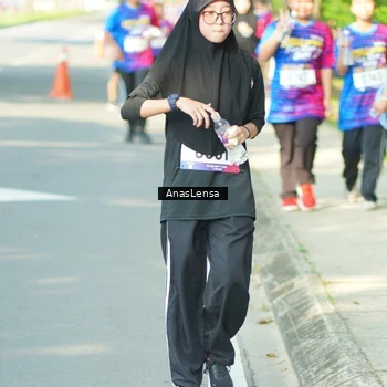 Runner Photo 8031996