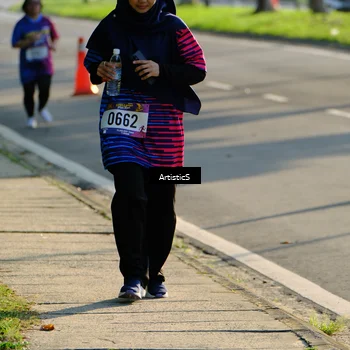 Runner Photo 8032000