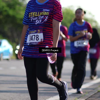 Runner Photo 8032006