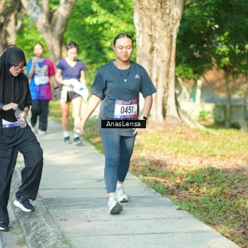 Runner Photo 8032012