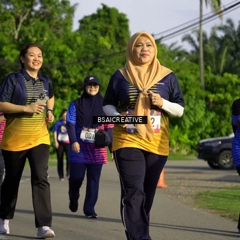 Runner Photo 8032111