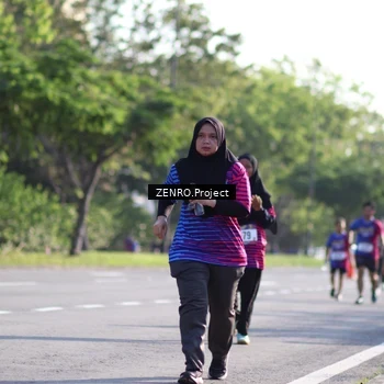 Runner Photo 8032113