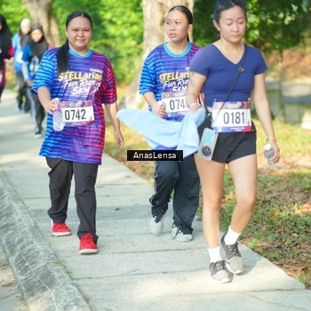 Runner Photo 8032195